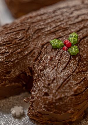 A picture of Biscoff Christmas yule log.