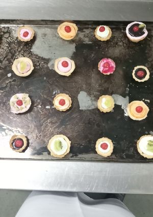 A picture of Tarts.