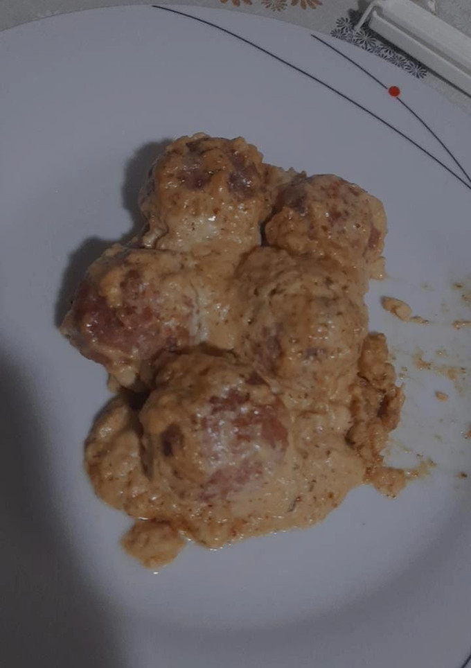 Una foto de Albóndigas a la crema