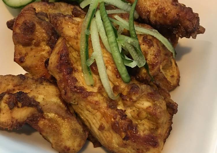 Recipe of Award-winning Easy Air-Fried Curry Flavoured Chicken Breast