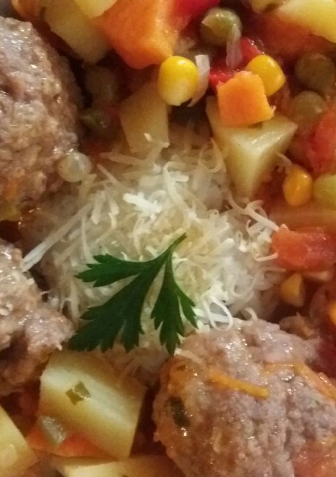 Una foto de Albóndigas c/ arroz