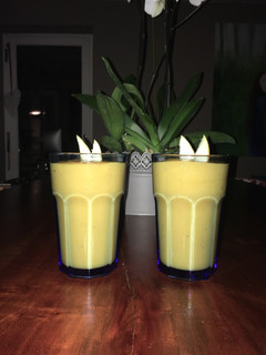 Una foto de Smoothie tropical
