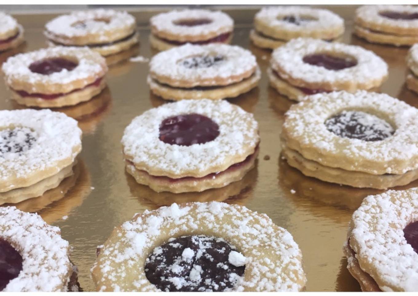 Petits sablés fondants à la confiture