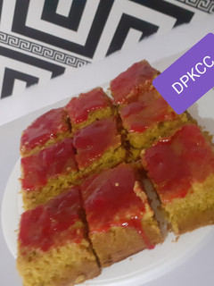 A picture of Custard cake.