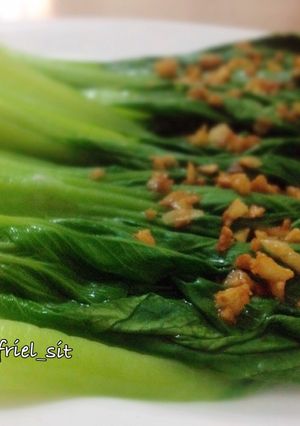 Foto resep Baby bok choy-garlic sauce ala resto