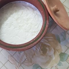 A picture of Homemade dahi.
