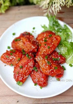 รูปของ ปีกไก่ทอดซอสมะเขือเทศ