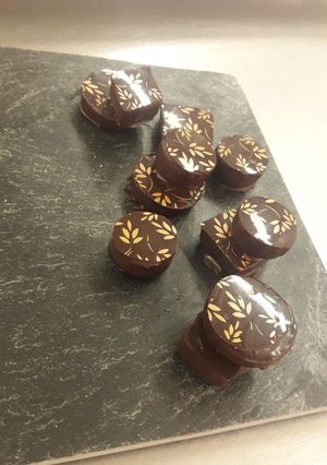 Una foto de Bocadito tipo Cabsha🍫