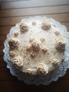 Una foto de Torta nuez manjar