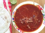 Una foto de col morada caldo