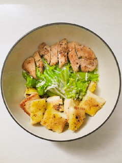 Foto resep Grilled Chicken with Caesar Salad
