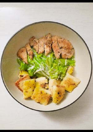 Foto resep Grilled Chicken with Caesar Salad