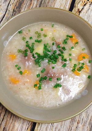 Hình của món Cháo Giò Heo Carot Khoai Tây.