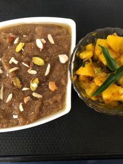 ફરાળી રાજગરા ના લોટ નો શીરો (farali siro recipe in Gujarati) રેસીપી મુખ્ય ફોટો