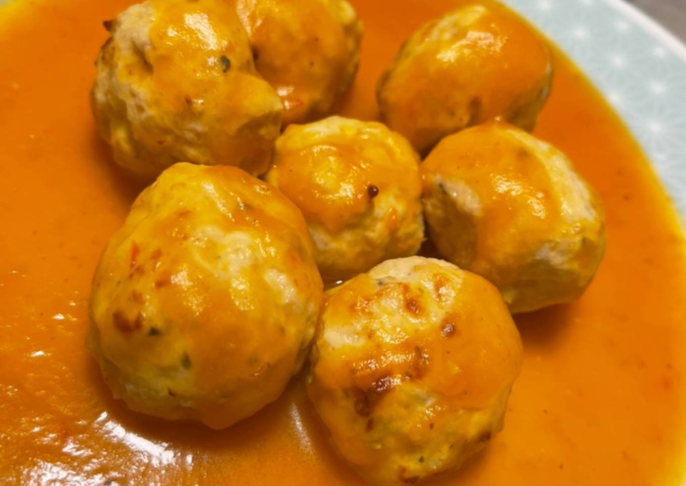 Albóndigas de pollo en salsa de calabaza