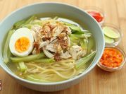Gambar mie basah kuah telur