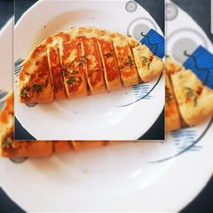 A picture of Ginger garlic bread without oven and with wheat flour.