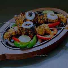 A picture of Chicken Boti Bihari style.