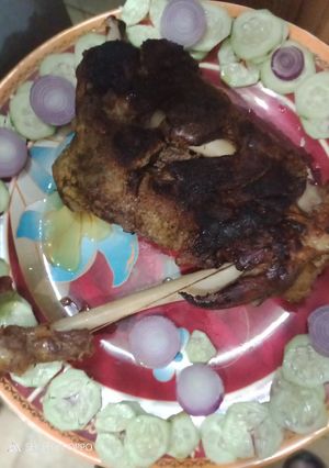 A picture of Whole lamb leg.