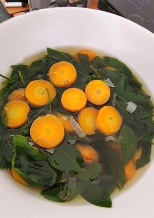 Foto resep Sayur Bening Katuk Wortel