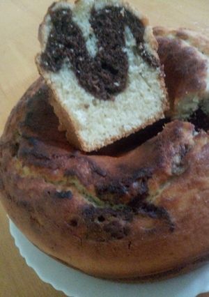 صورة لوصفة مسكوتشو عائلي 🥧🍩 بالفاني والشوكولا
