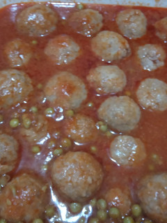Una foto de Albóndigas en salsa de tomate
