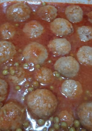 Una foto de Albóndigas en salsa de tomate