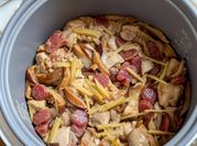 A picture of one pot