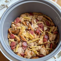 A picture of One Pot Rice Cooker Chinese Recipe- Chicken, Shiitake Mushrooms, Chinese Sausage.