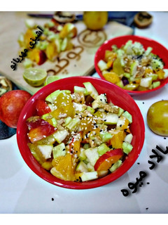 عکسی از دستور سالاد میوه با سس پرتقال
