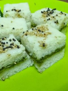 સેન્ડવીચ ઢોકળા (Sandwich Dhokla Recipe In Gujarati) રેસીપી મુખ્ય ફોટો
