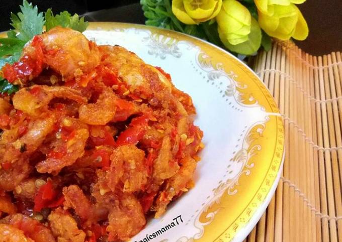 Udang kecil balado