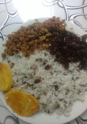 عکسی از دستور عدس پلو با گوشت چرخکرده 😋