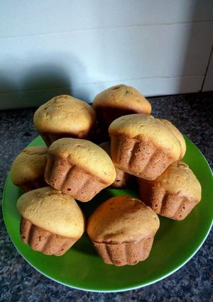 A picture of Lemon Muffins.