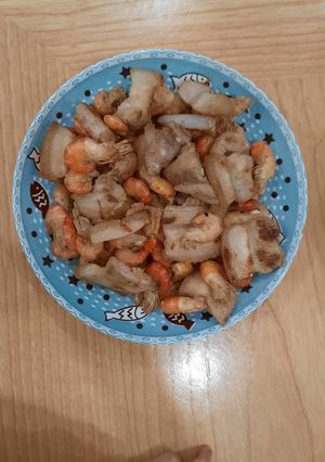Hình của món Thịt ba chỉ rang tôm.