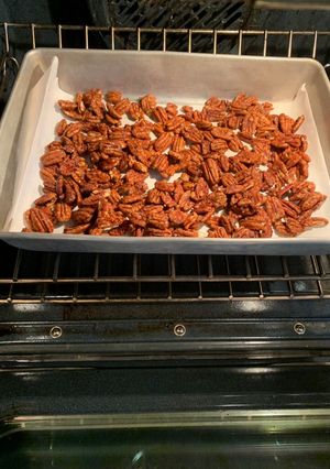 A picture of Spicy Pecans.
