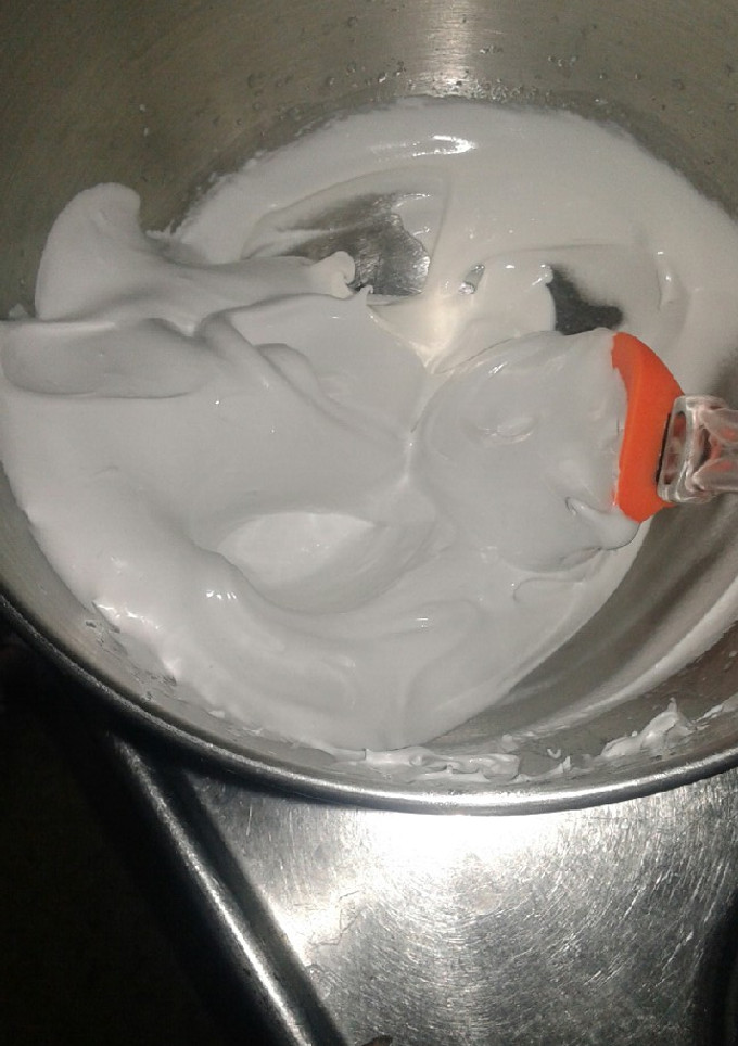 Una foto de Merengue Suizo fácil