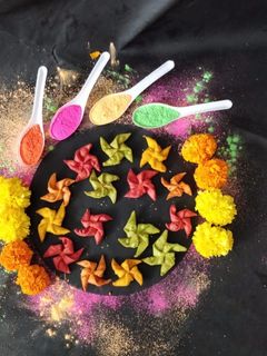 ક્રિસ્પી સ્વસ્તિક રેસીપી મુખ્ય ફોટો