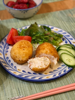 Gambar Japanese Crab Cream Croquettes 🦀📍🇯🇵