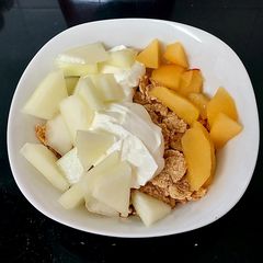 A picture of My Bowl of Healthy Melon, Plum, Bran & Yogurt 🤩.