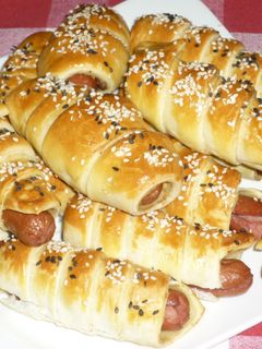 Virslis tekercs recept fotója