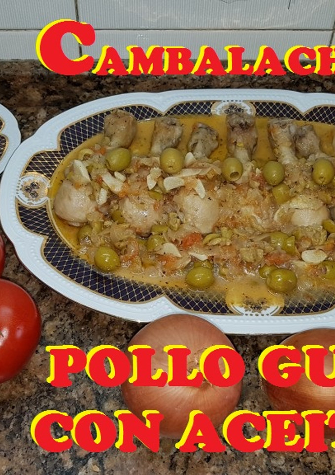 Una foto de Muslos de pollo guisados con la aceitunas