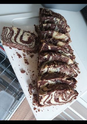 A picture of Zebra cake.