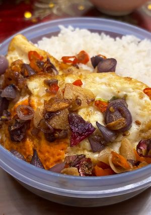 Foto resep Telur Ceplok Oseng Cabai Bawang Terasi