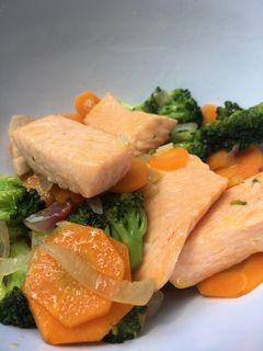 Foto resep Sayur Capcay Salmon (MPASI 1Y)