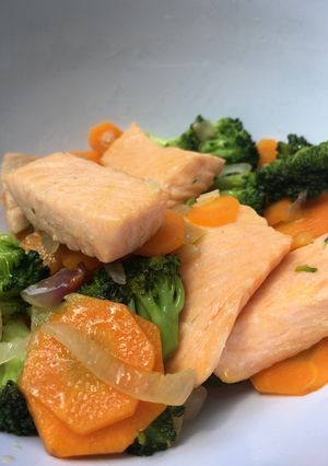 Foto resep Sayur Capcay Salmon (MPASI 1Y)