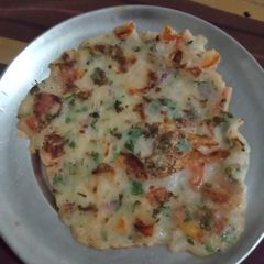 A picture of Sooji Uttapam.