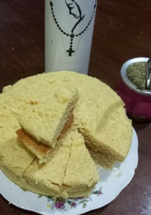 Una foto de TORTA BIZCOCHUELO AL Microondas 😋😋😋