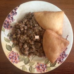 A picture of Pegion peas.