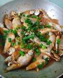 Cá linh kho nước dừa